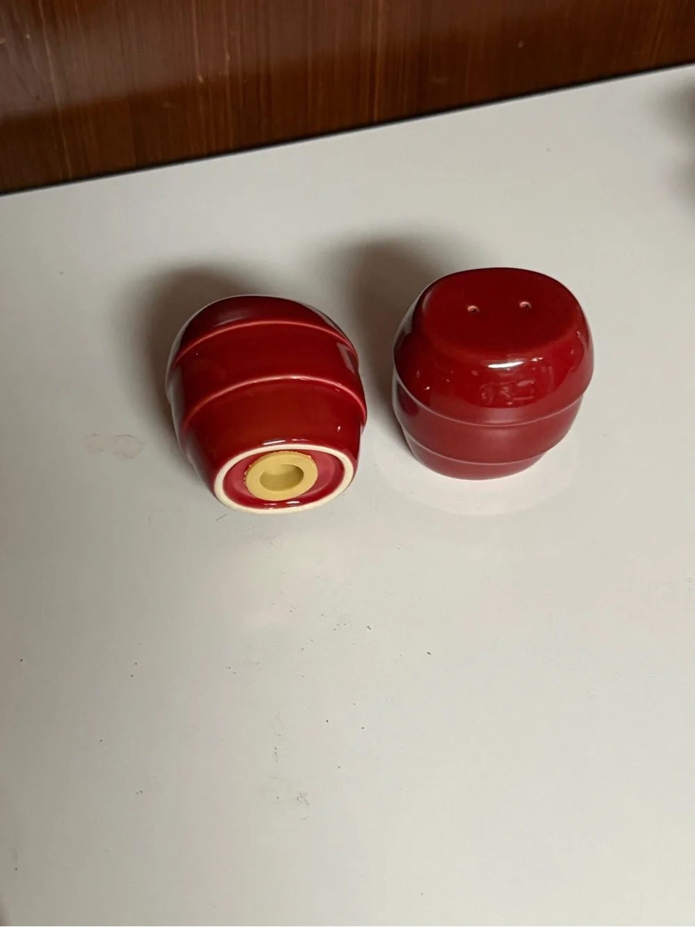 CelebratingHome Red Apple Salt and Pepper Shakers Set